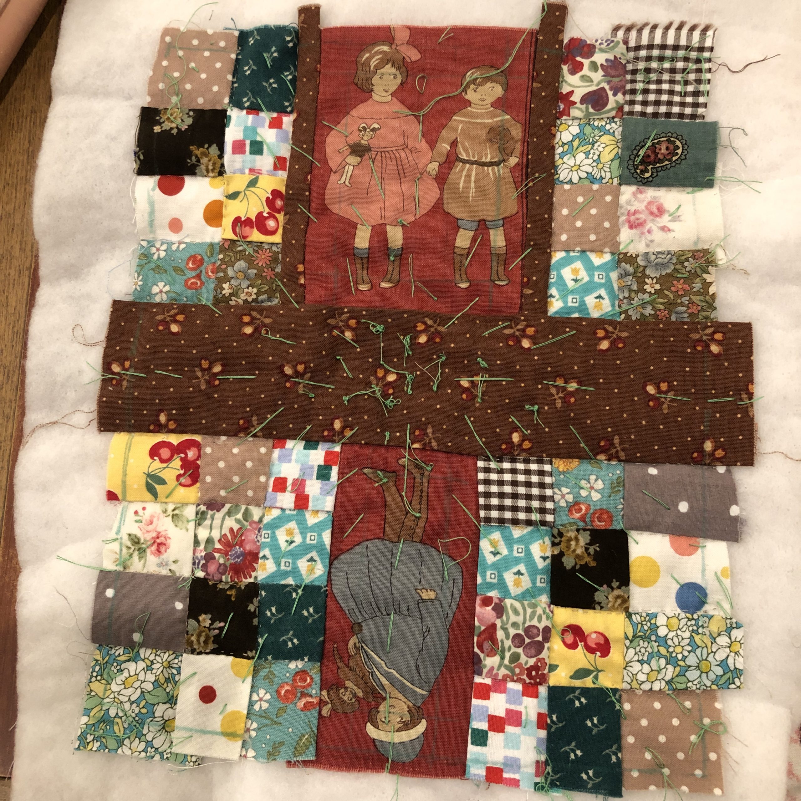 パネル生地　四角つなぎ　ポーチ